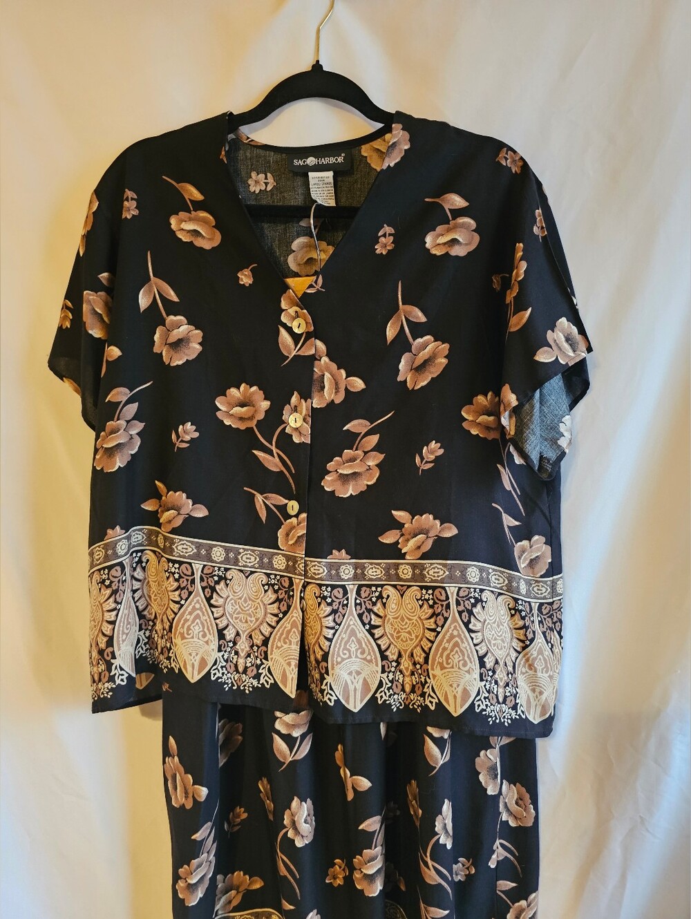 Vintage Sag Harbor black floral blouse with button front Coord Large